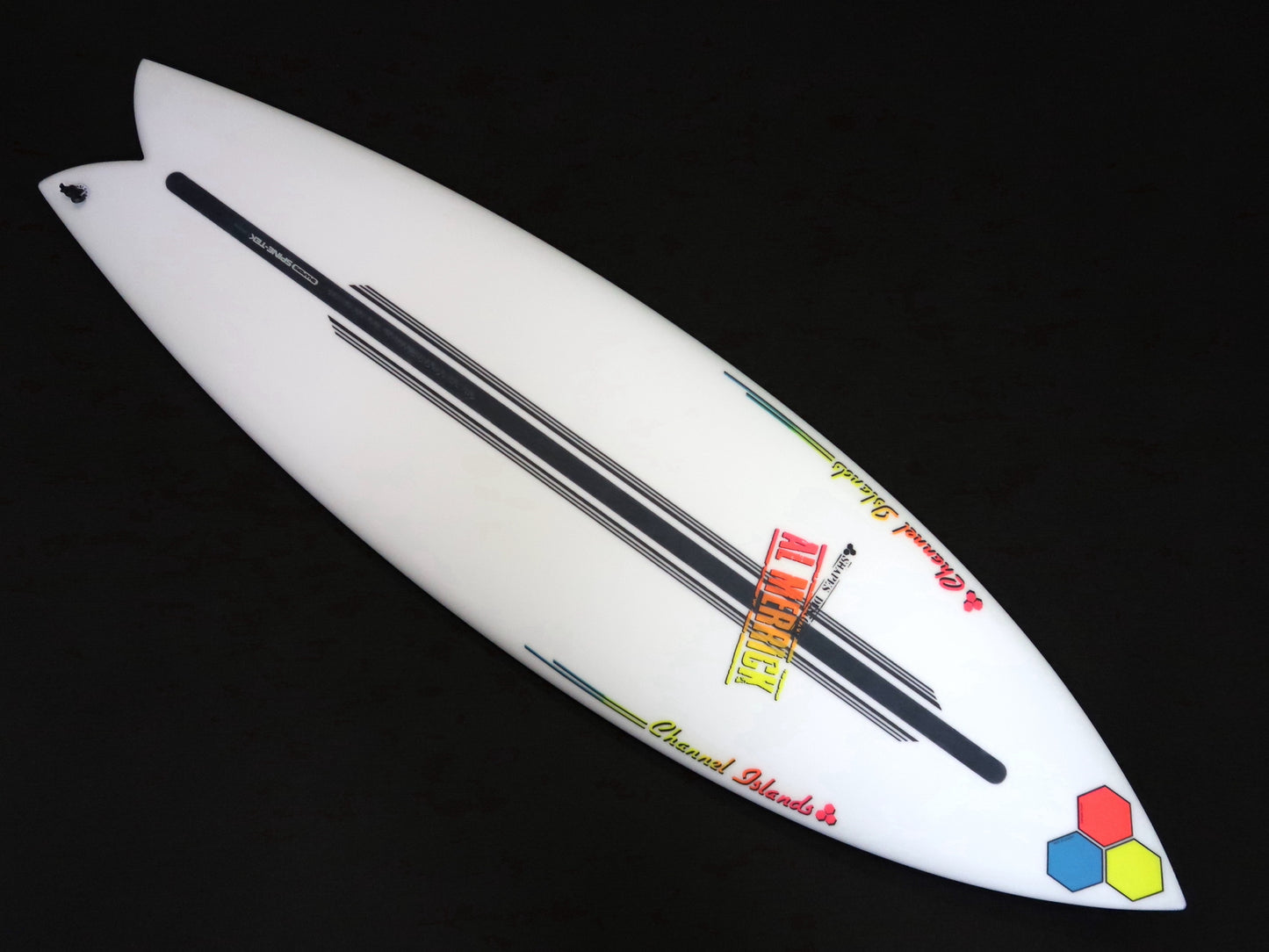 Fish Beard 5'11 SPINE-TEK レッド/イエロー/ブルー