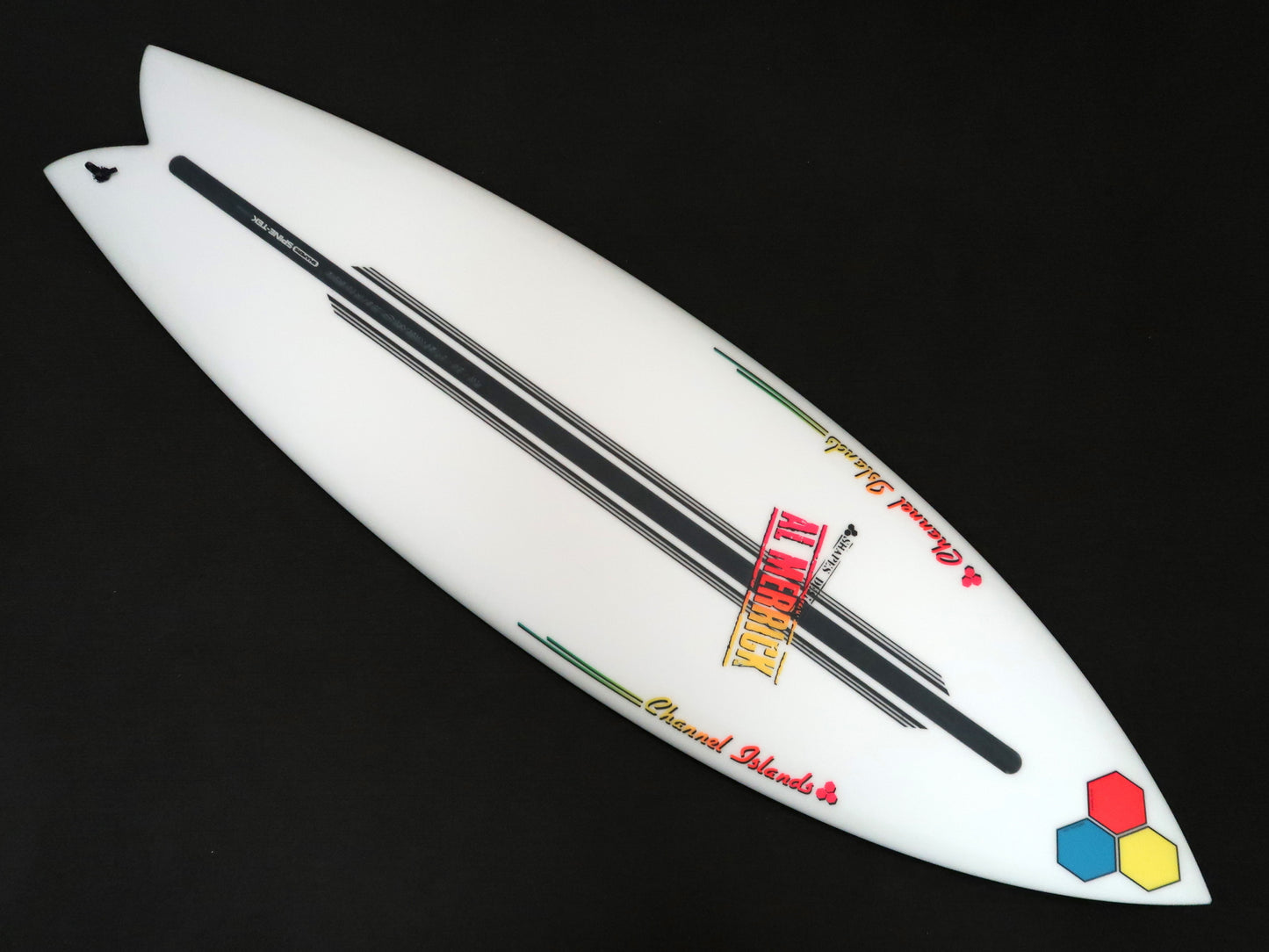 Fish Beard 5'11 SPINE-TEK レッド/イエロー/ブルー