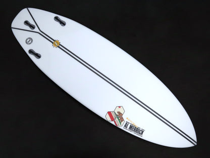 HAPPY EVERYDAY 5'8　SPINE-TEK　カリフォルニア 　FCS II